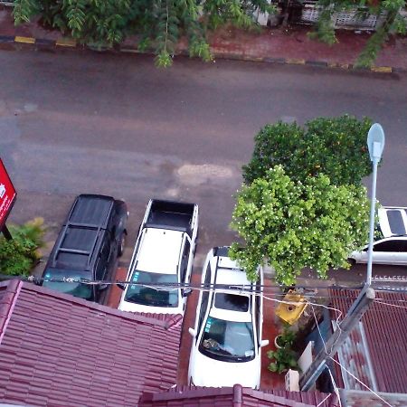 Kro Nhep Guesthouse Kampot Luaran gambar